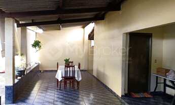 Imagem 5: Casa com 3 quartos - Bairro Jardim América em Goiânia