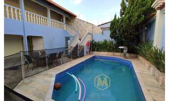 Imagem 2: LINDA CASA 390 M² - 5 QUARTOS - PISCINA - 3 VAGAS - BAIRRO MILIONÁRIOS - BH