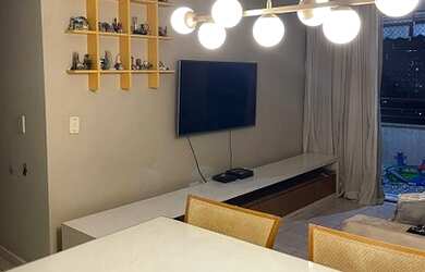 Imagem 3: Mar de prata - KM 1 na Barra da Tijuca. Reformado!