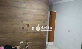 Imagem 2: Casa com 2 dormitórios, 52 m² - venda por R$ 210.000,00 ou aluguel por R$ 1.000,00/mês - P