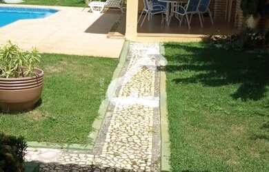 Imagem 2: BUSCA VIDA, Estrada do Coco. O P O R T U N I D A D E ! Maravilhosa casa térrea MOBILIADA