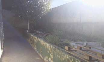 Imagem 3: Casa para venda possui 80 metros quadrados com 4 quartos em Bairro Alto - Curitiba - PR