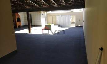 Imagem 2: Casa para venda possui 180 metros quadrados com 3 quartos em Jardim Holanda - Uberlândia