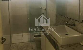 Imagem 2: Apartamento à beira mar para venda com 219 m2 com 4 quartos em Pajuçara - Maceió - Alagoas