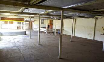 Imagem 5: Casa com terreno enorme