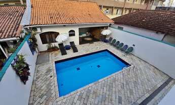 Imagem 2: Sobrado com piscina no Canto do Forte/PG - NBL04