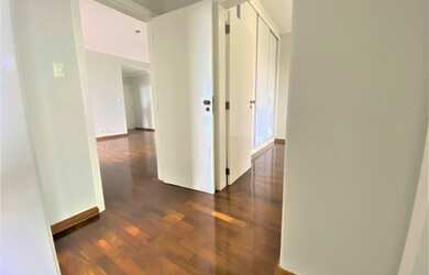 Imagem 4: Apartamento reformado com 3 dormitórios, 145m², a venda no Bairro Vila Santa Catarina em