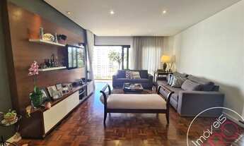 Imagem 2: Belíssimo Apartamento 177m² 3 suítes 3 vagas em Moema Pássaros!