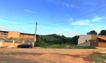 Imagem: Terreno no bairro do Maracanã em Jarinú