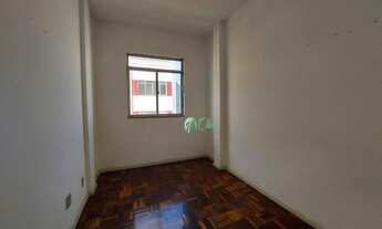 Imagem 7: Grande Oportunidade apartamento 02 quartos, centro, em rua plana em Juiz de Fora - MG