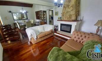 Imagem 4: Casa 3 Dormitórios | Piscina Aquec. Solar | Campo Futebol | Reformada