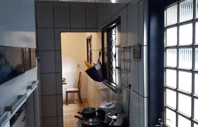 Imagem 6: QNN 21 Casa 3 Qts na Laje + 2 casas de fundos! Para Investir ou Morar