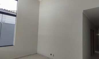 Imagem 2: Casa no Jardim Europa, 3/4 com suíte , lote 180m²!