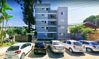 Imagem: Quarto para estudante em frente a UFSC