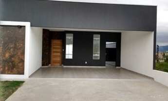 Imagem 2: Belo Imóvel em Condomínio Reserva do Valle *Com Piscina