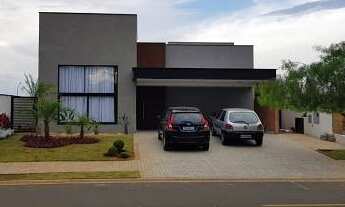 Imagem: Bela Casa Térrea no Condomínio Alphaville