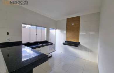 Imagem 5: LINDA CASA NO BAIRRO CAMPOS ELÍSEOS EM PATOS DE MINAS