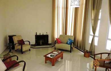 Imagem 3: Casa Nova, moderna, 4 suítes e 7 vagas cobertas!