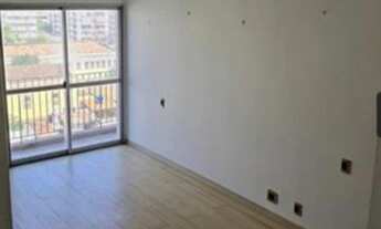 Imagem 2: Apartamento à venda com 82m2, com 2 quartos em Laranjeiras - Rio de Janeiro - RJ