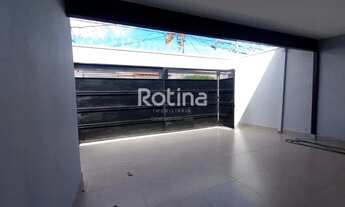 Imagem 4: Casa para aluguel, 3 quartos, 1 suíte, 1 vaga, Martins - Uberlândia/MG