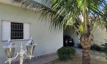 Imagem 2: ÓTIMA CASA EM ATIBAIA PARA LOCAÇÃO COM TRÊS DORMITÓRIOS e vista para PEDRA GRANDE