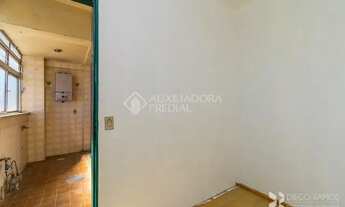 Imagem 5: Apartamento para venda possui 73 metros quadrados com 2 quartos em Azenha - Porto Alegre