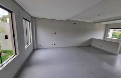 Imagem 6: Sobrado para venda possui 160 metros quadrados com 3 quartos em Universitário - Londrina