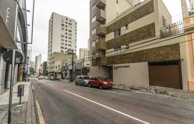 Imagem 2: CURITIBA - Apartamento Padrão - São Francisco