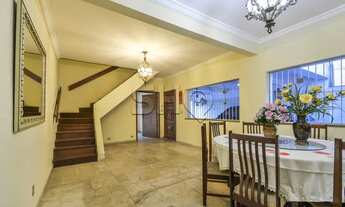 Imagem 6: Casa com 3 dormitórios nos Jardins com piscina e churrasqueira