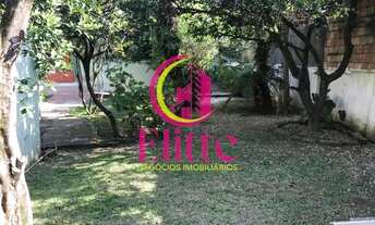 Imagem 2: Casa estilo clássico ao lado da estação Sapucaia