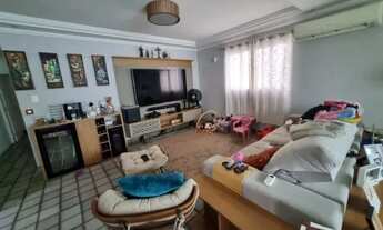 Imagem 4: Casa em Candeias com 300m2, piscina, churrasqueira e energia solar produzindo 1400kwh