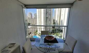 Imagem 2: Apartamento mobiliado para aluguel e venda possui 56 metros quadrados com 2 quartos