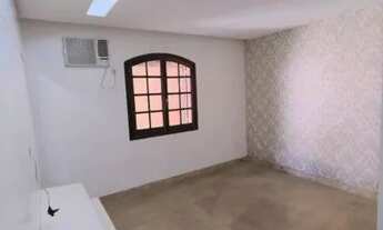 Imagem 2: Casa com 4 dormitórios à venda em Belo Horizonte