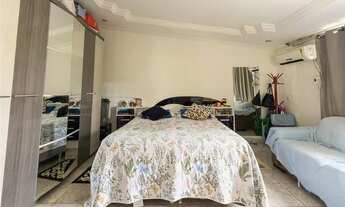 Imagem 3: Casa ampla e linda com edícula, churrasqueira e piscina na cidade nova núcleo 3