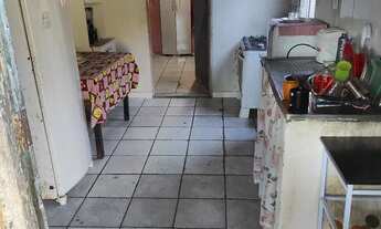 Imagem 5: Vende-se casa no ouro negro