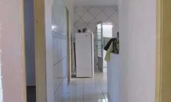 Imagem 3: Casa no Laranjal - 03 Quartos - Quintal - Garagem - São Gonçalo - RJ