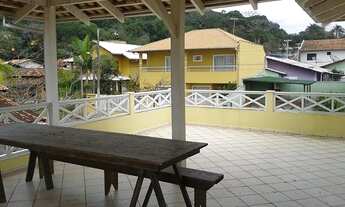 Imagem 4: Casa Sobrado *Averbado/terreno Esquina praia de Itaguaçu/4dorm/280m2construídos/salão fest