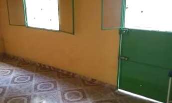 Imagem 7: Casa murada c/ 2 quartos no Japiim II (Conj. 31 de Março) - Tel.