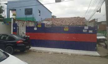 Imagem 3: Casa para venda possui 200 metros quadrados com 3 quartos em Rio Doce - Olinda - PE