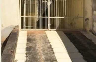 Imagem 2: Casa com 4 dormitórios à venda, 100 m² por R$ 160