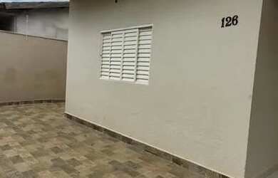 Imagem 2: Casa para aluguel possui 127 metros quadrados com 3 quartos