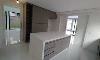 Imagem 5: Casa à venda em Alphaville Residencial 01 com 4 dormitórios