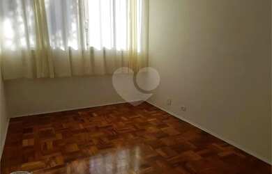 Imagem 2: Apartamento para Venda na Casa Verda