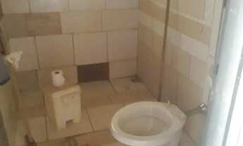 Imagem 3: Aluga se casa com barracão fundo