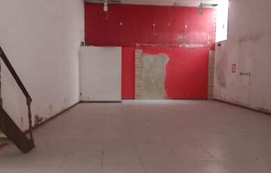 Imagem 2: Galpão Comercial Santa Cruz, 200 metro R$ 210 000.00