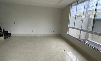 Imagem 7: Casa para Venda em Rio das Ostras, Costazul, 3 dormitórios, 3 suítes, 3 banheiros, 1 vaga