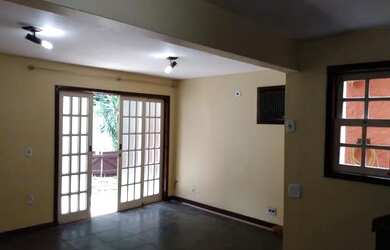 Imagem 7: Casa com 4 dormitórios à venda, 310 m² por R$ 890.000,00 - Itaipu - Niterói/RJ