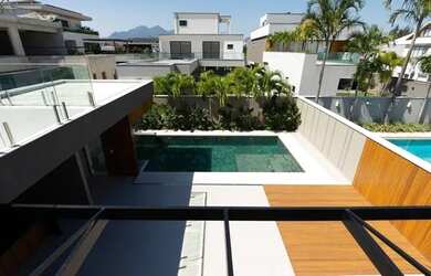 Imagem 5: Casa contemporânea de 5 suites, em condomínio fechado com lazer e segurança na barra da ti