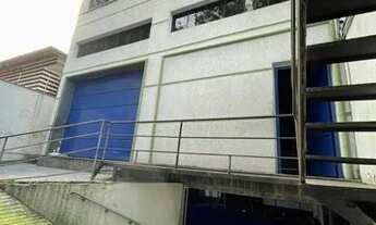 Imagem 4: Prédio/Edifício inteiro para aluguel e venda possui 400 metros quadrados