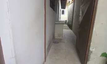 Imagem 4: Aluga-se casa com tres dormitórios sendo uma suite